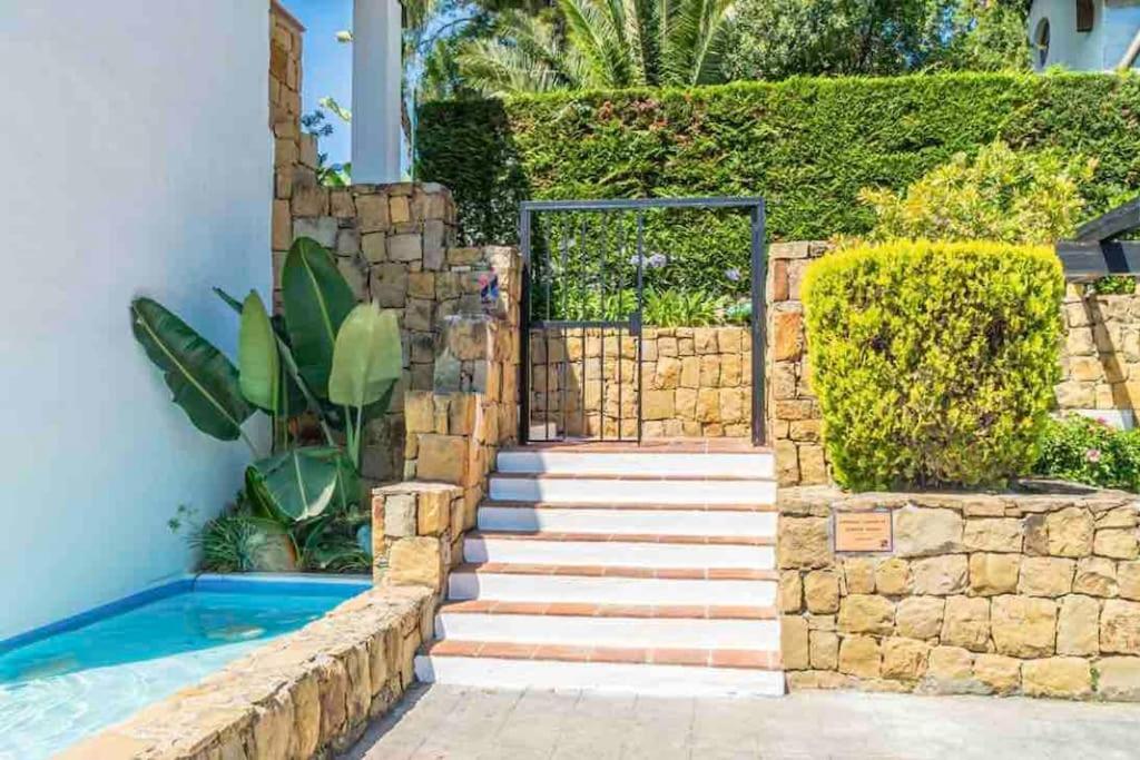 Luxury Apartamento En Rio Real Μαρμπέλλα Εξωτερικό φωτογραφία